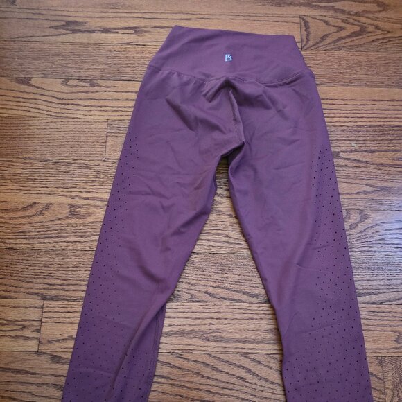 BuffBunny Leggings - Picture 1 of 6